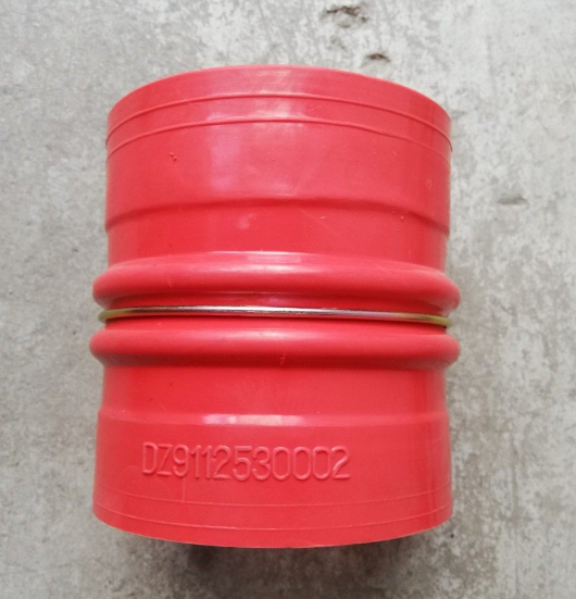 картинка Патрубок интеркулера Shacman L=120 d=100 d=100 DZ9112530002 от магазина Dulan.tj