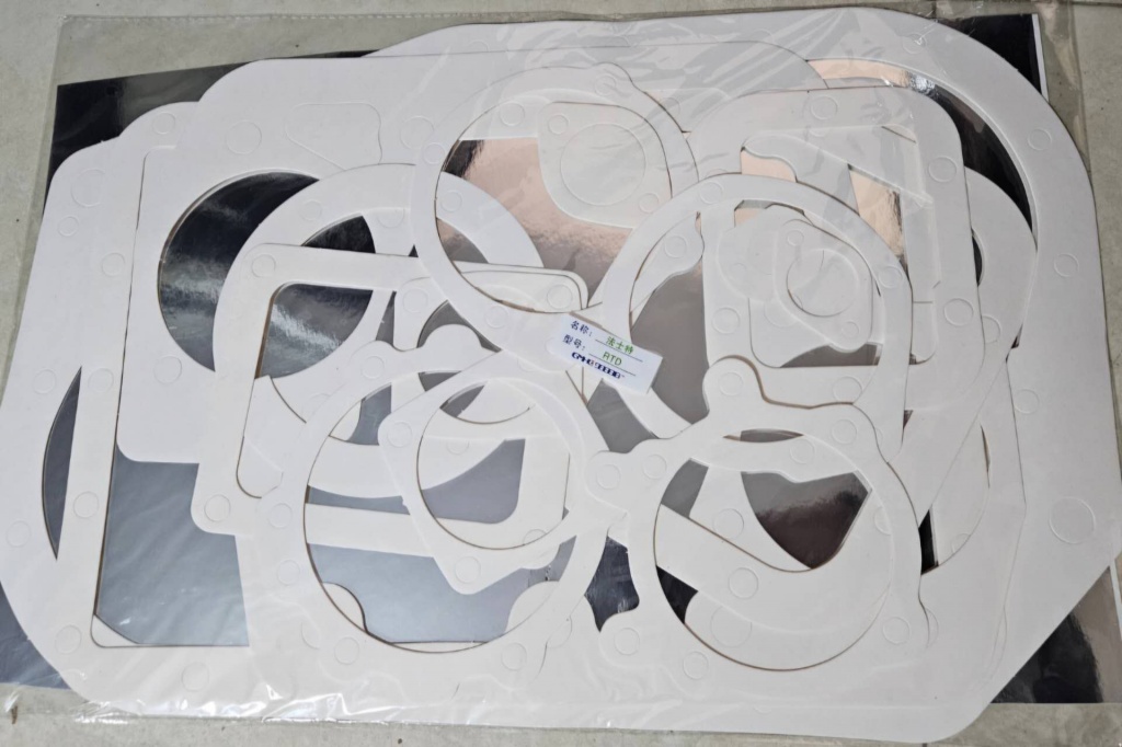 картинка Набор прокладок КПП (полный ) RTD-11609A от магазина Dulan.tj