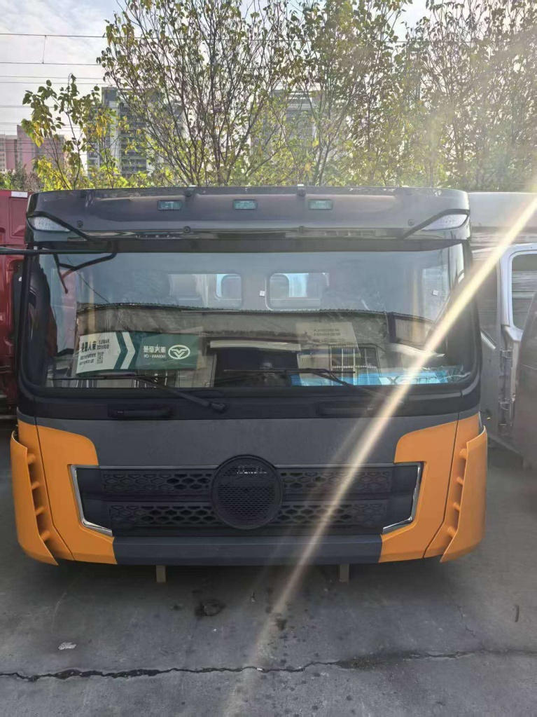 картинка Кабина в сборе SHACMAN X3000 самосвал от магазина Dulan.tj