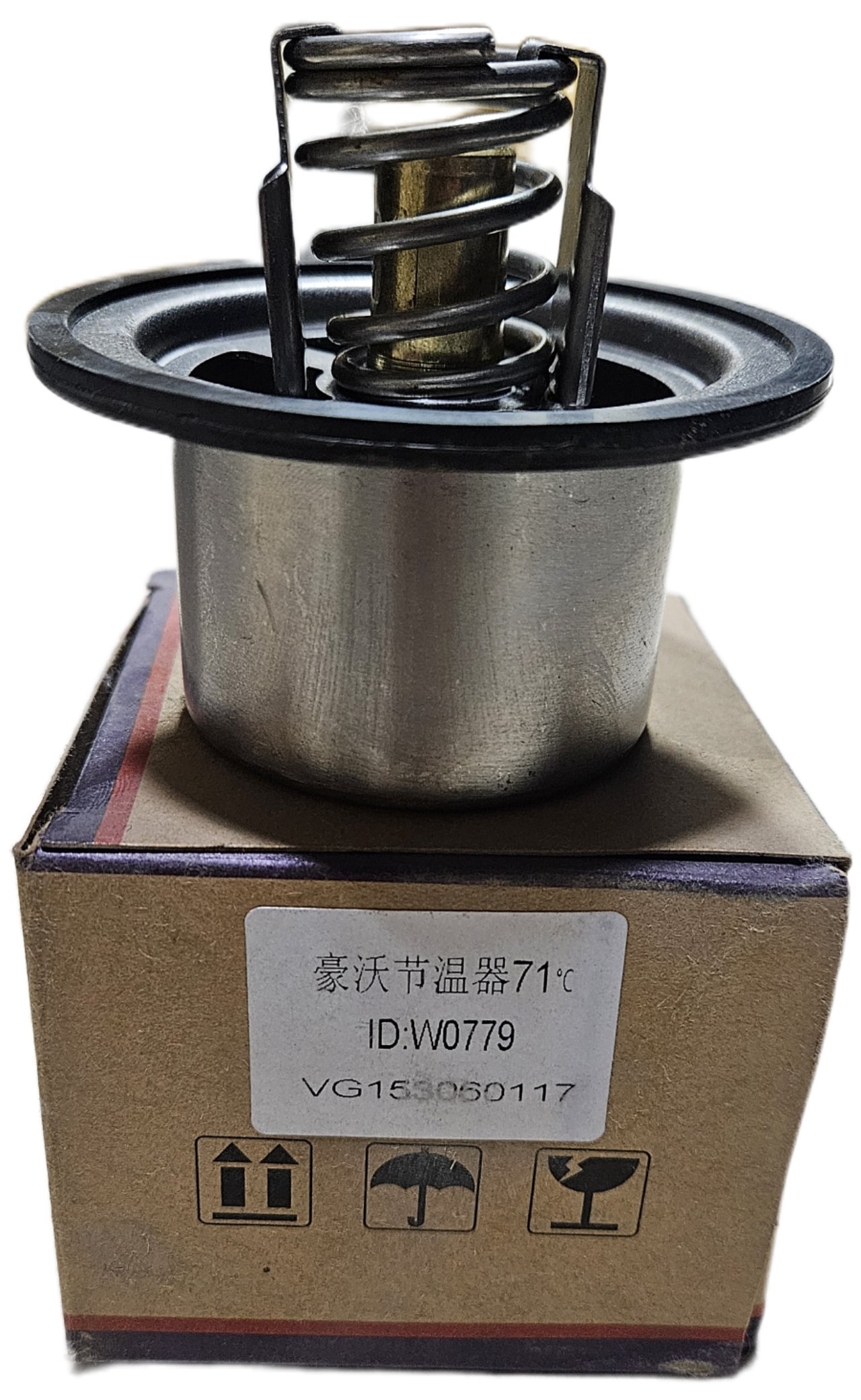 картинка Термостат 71°С HOWO VG1500060117 от магазина Dulan.tj