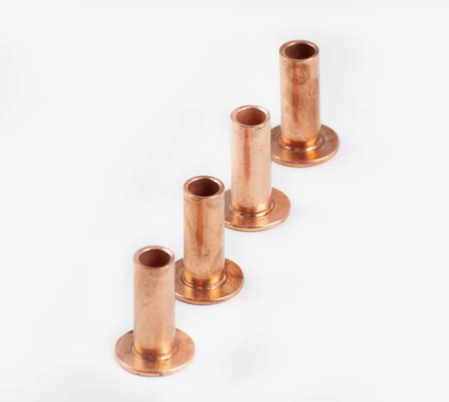 картинка Заклепка латунная 10х24 Sinotruk, Howo, Хово 189000340068 от магазина Dulan.tj