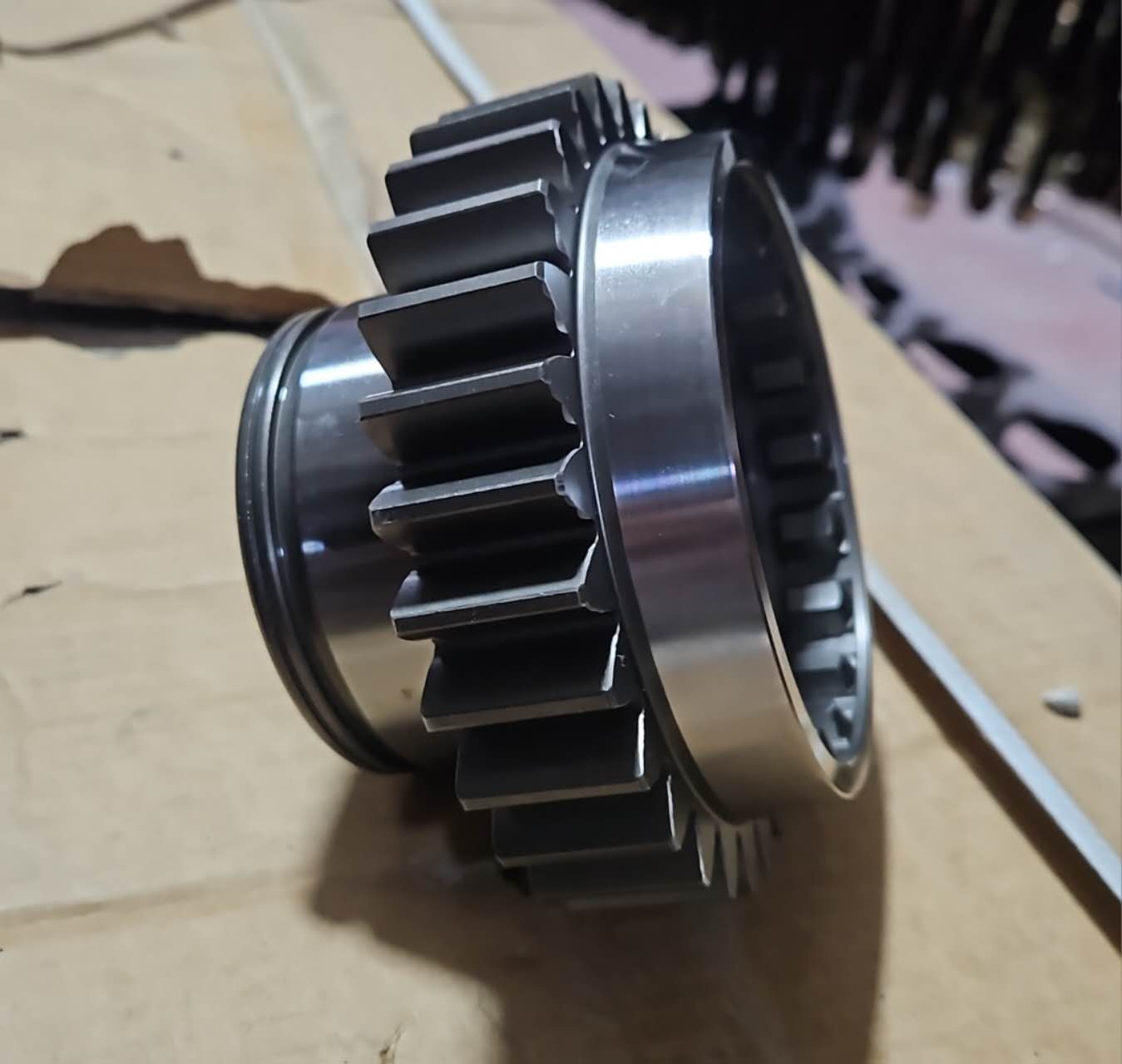 картинка Шестерня демультипликатора ведущая КПП 18869 от магазина Dulan.tj