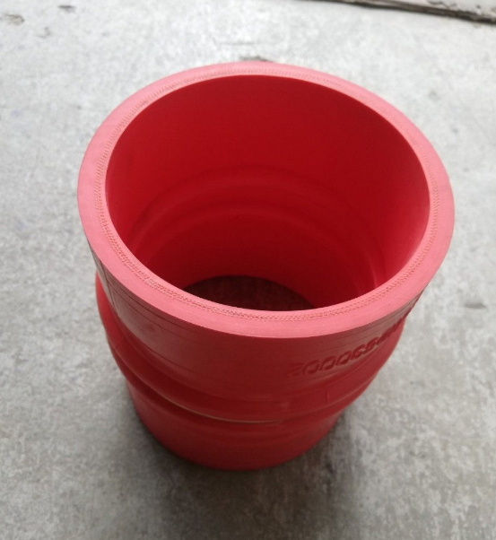 картинка Патрубок интеркулера Shacman L=120 d=100 d=100 DZ9112530002 от магазина Dulan.tj