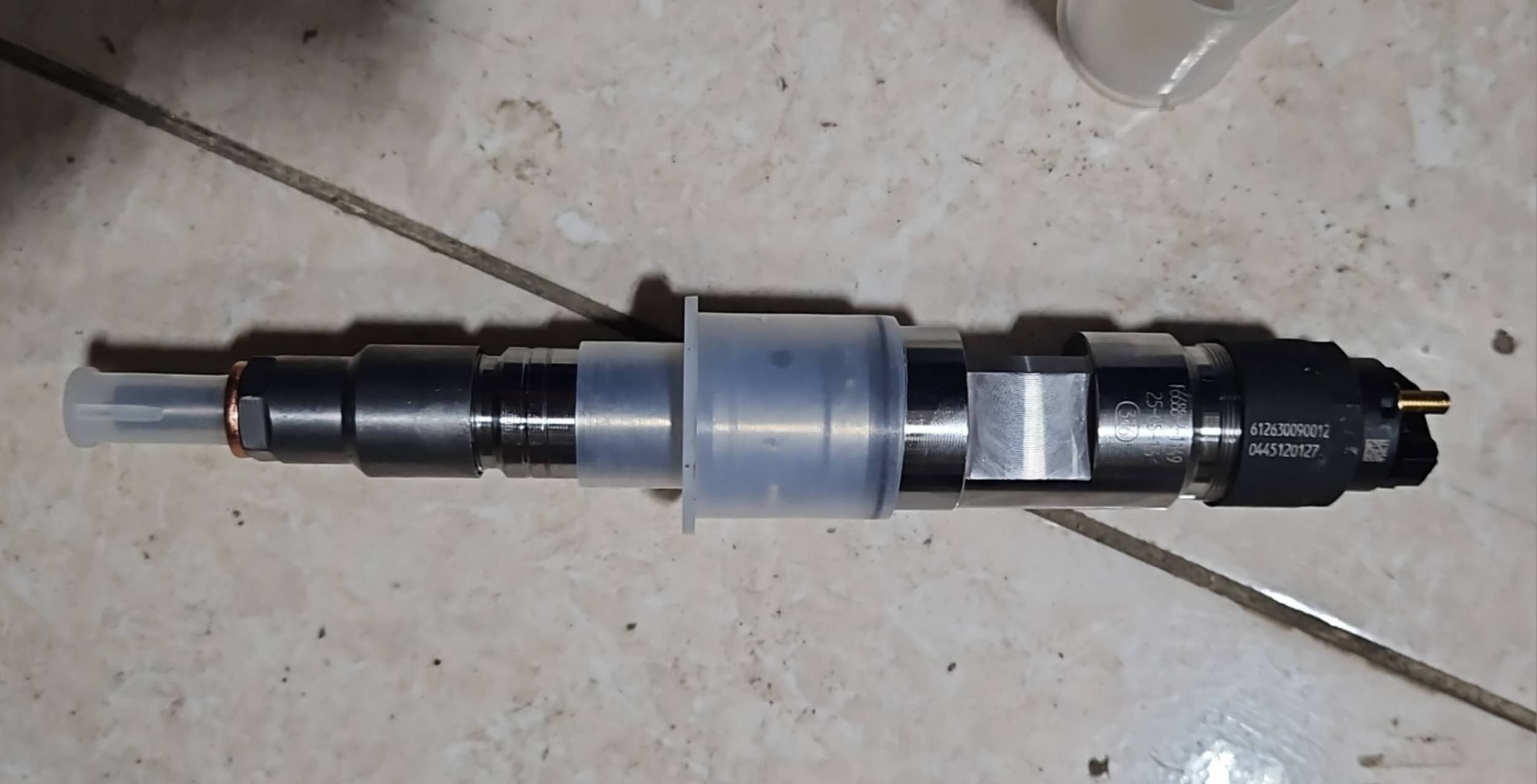 картинка Форсунка топливная SHACMAN WP12 WP13 612630090012 от магазина Dulan.tj