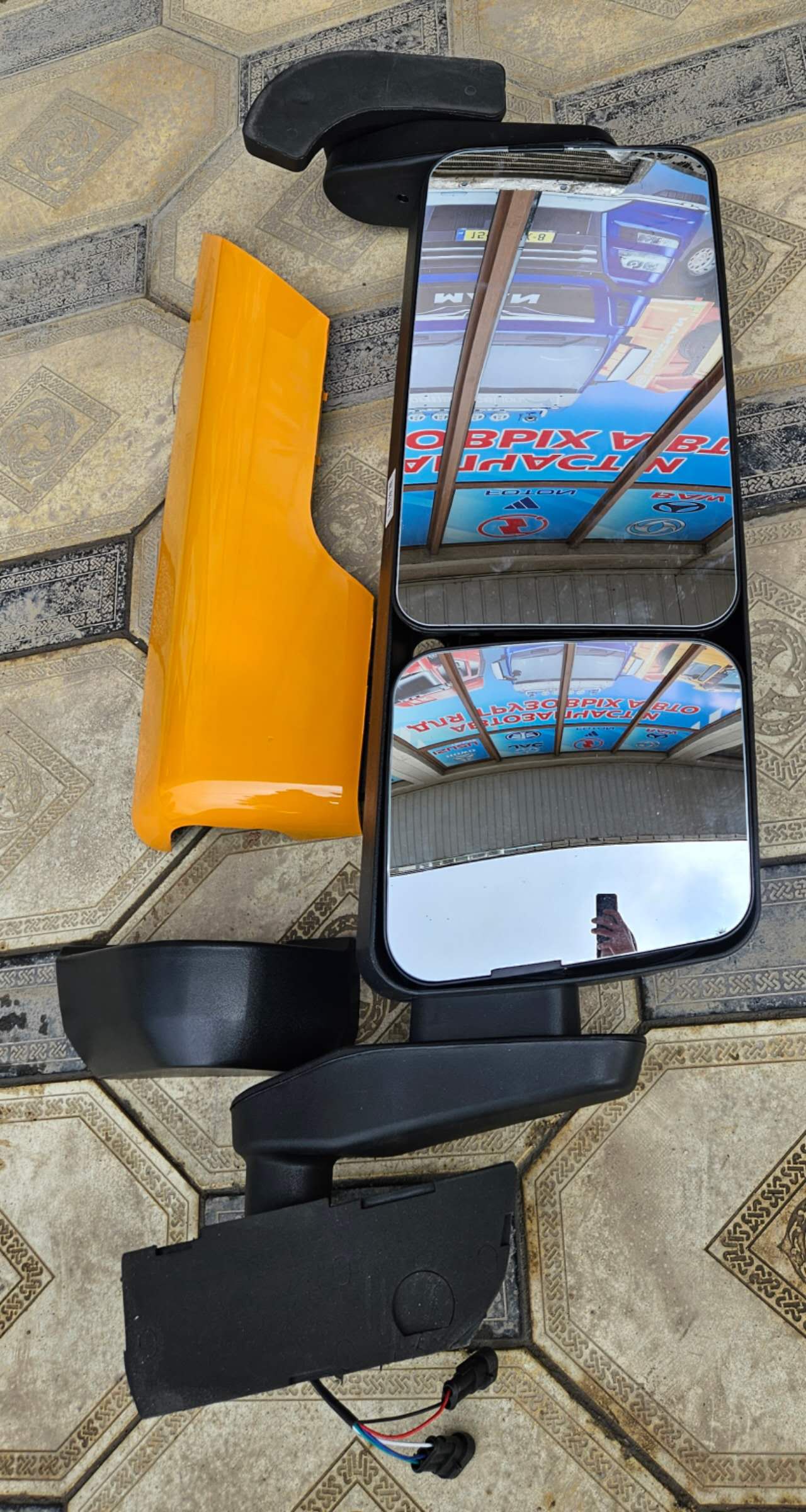 картинка Зеркало боковое SHACMAN X3000 правое DZ14251770031 от магазина Dulan.tj