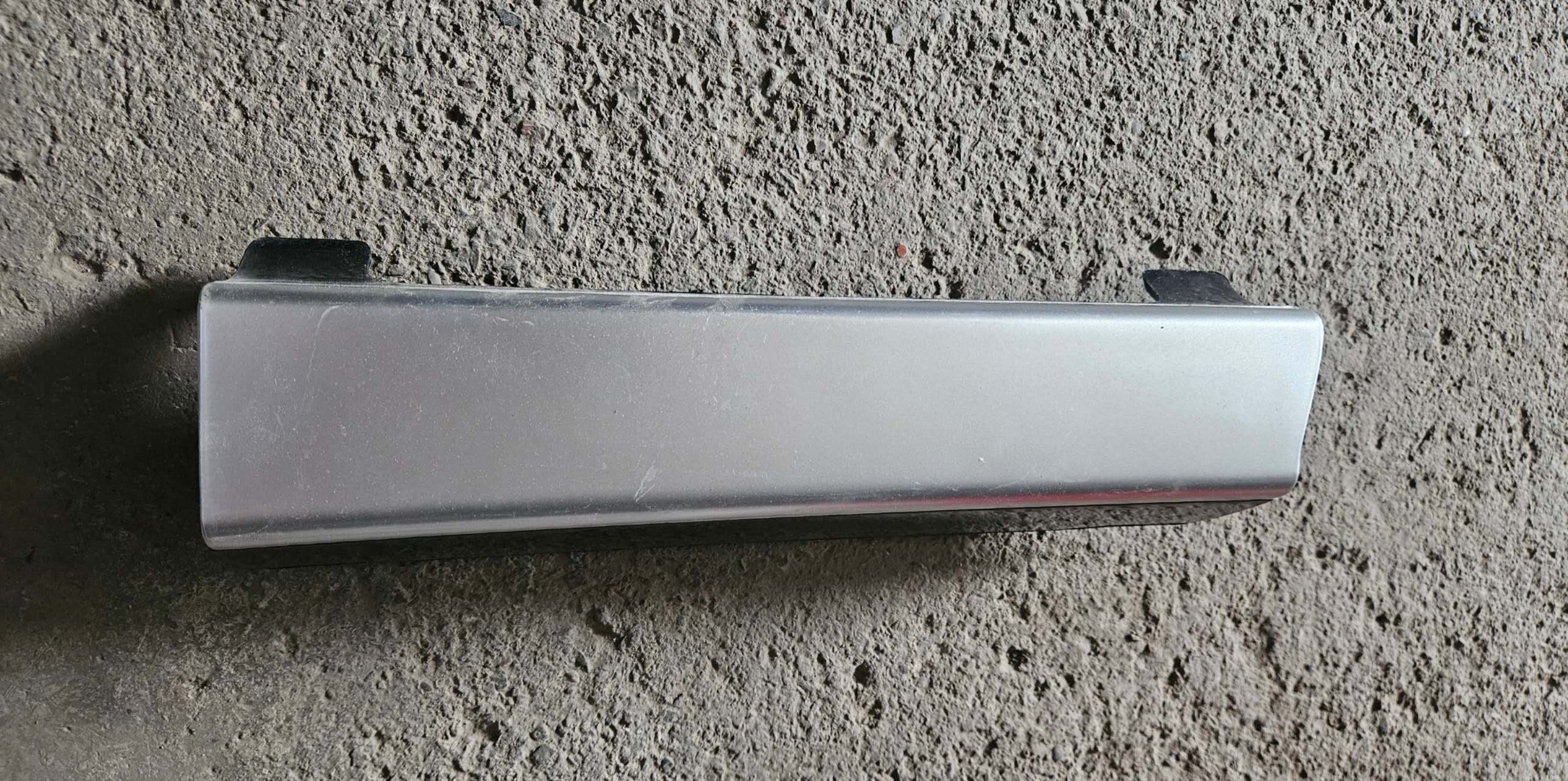 картинка Ручка дверной внутренняя левая SHACMAN F3000 DZ13241330135 от магазина Dulan.tj