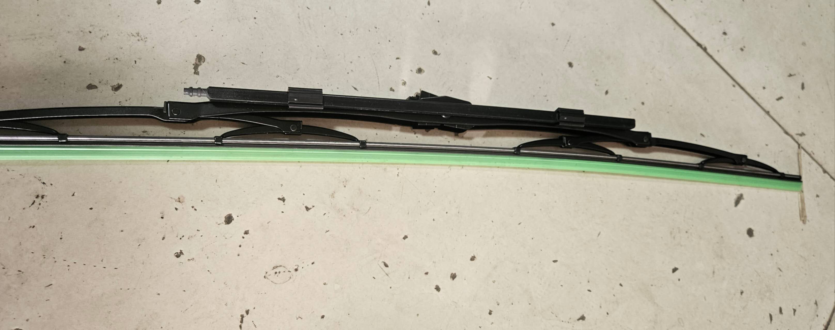 картинка Щетка стеклоочистителя 650мм SHACMAN X3000 DZ14251740014 от магазина Dulan.tj