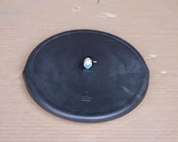 картинка Зеркало круглое D=250 под болт Sinotruk, Howo, Хово WG1642770004 от магазина Dulan.tj