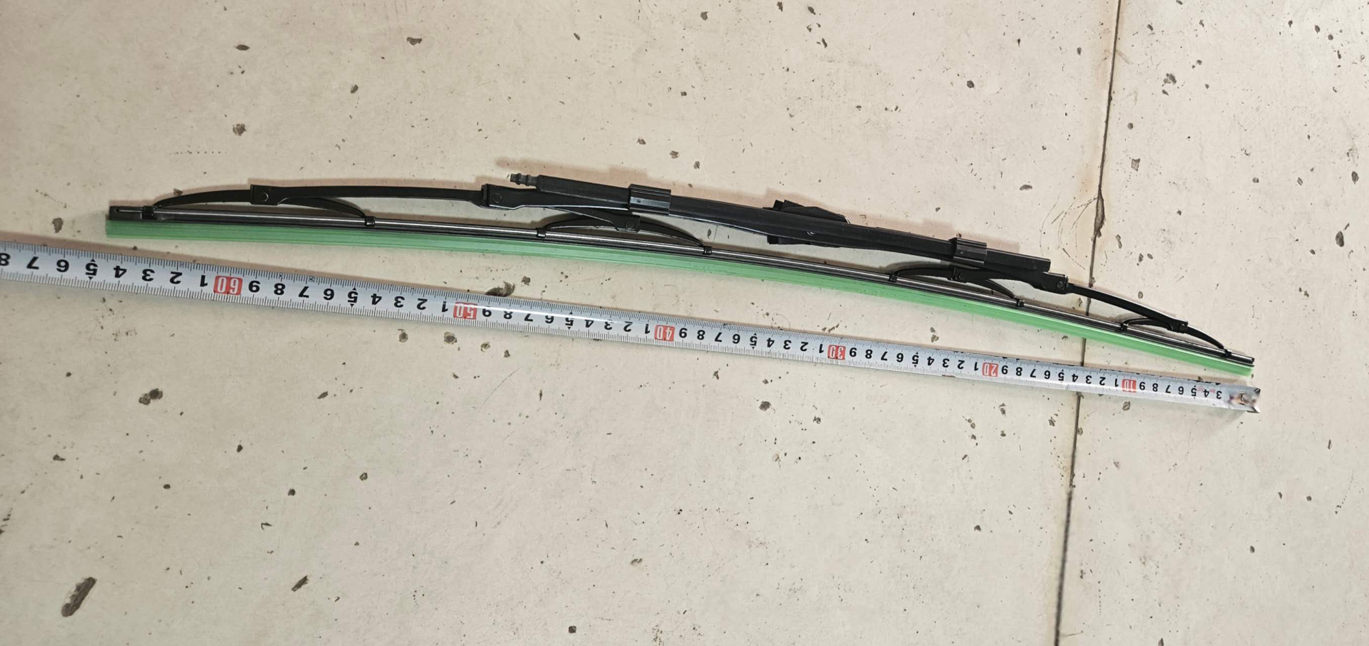 картинка Щетка стеклоочистителя 650мм SHACMAN X3000 DZ14251740014 от магазина Dulan.tj