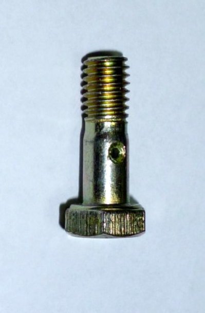 картинка Болт М8х23 (штуцер обратки топлива форсунки) VG1540080081 от магазина Dulan.tj