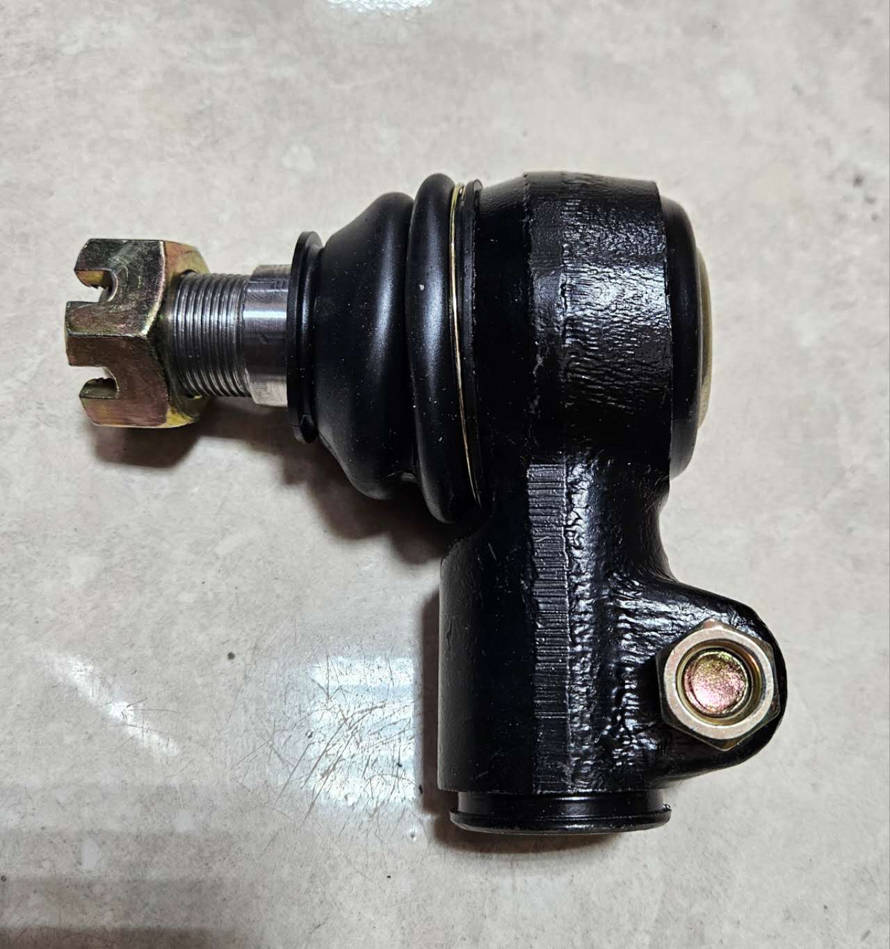 картинка Наконечник рулевого гидроцилиндра 8х4 М26х27 SHACMAN F3000 DZ95319470003 от магазина Dulan.tj