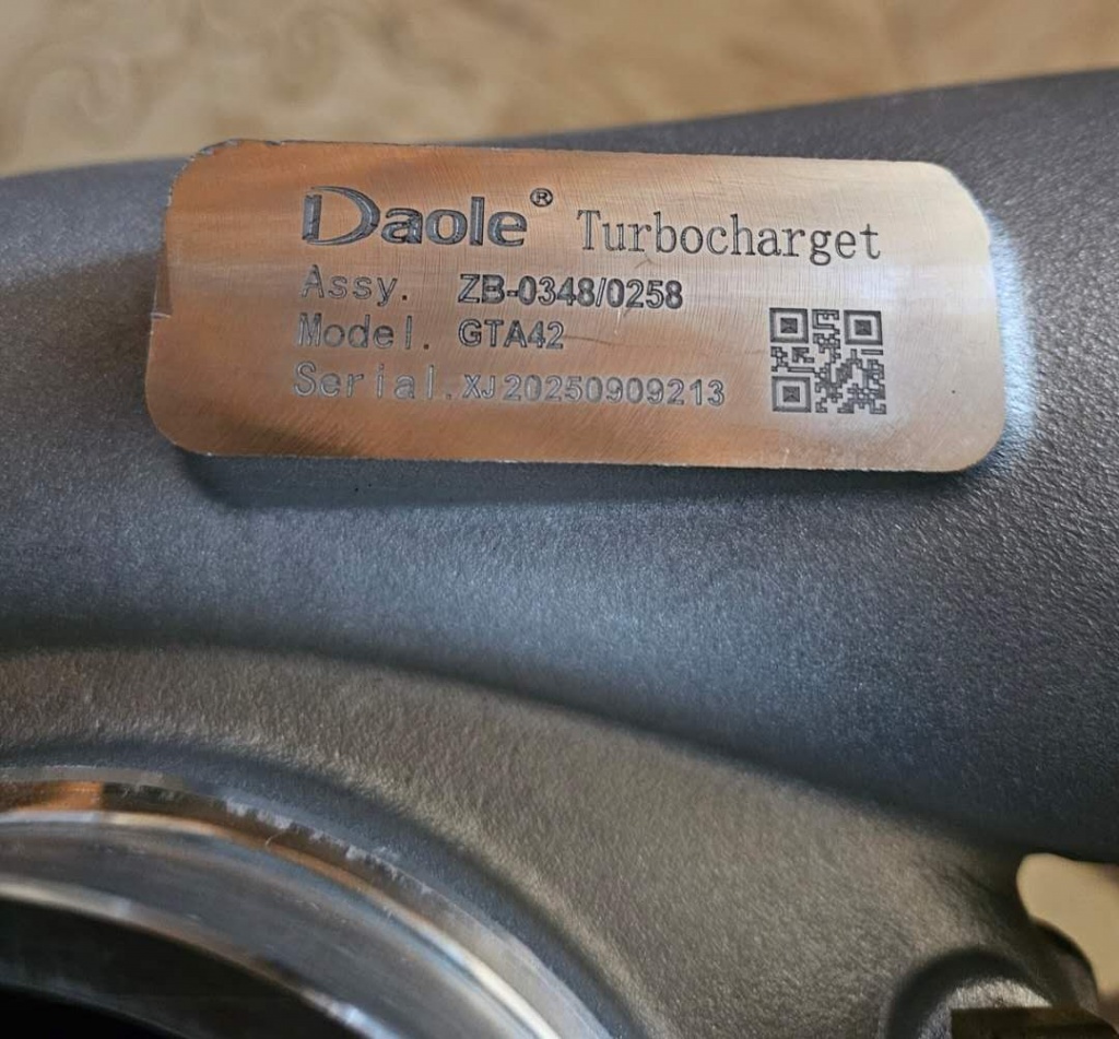 картинка Турбокомпрессор WEICHAI WP12 GTA42 SHACMAN 612630110258  от магазина Dulan.tj