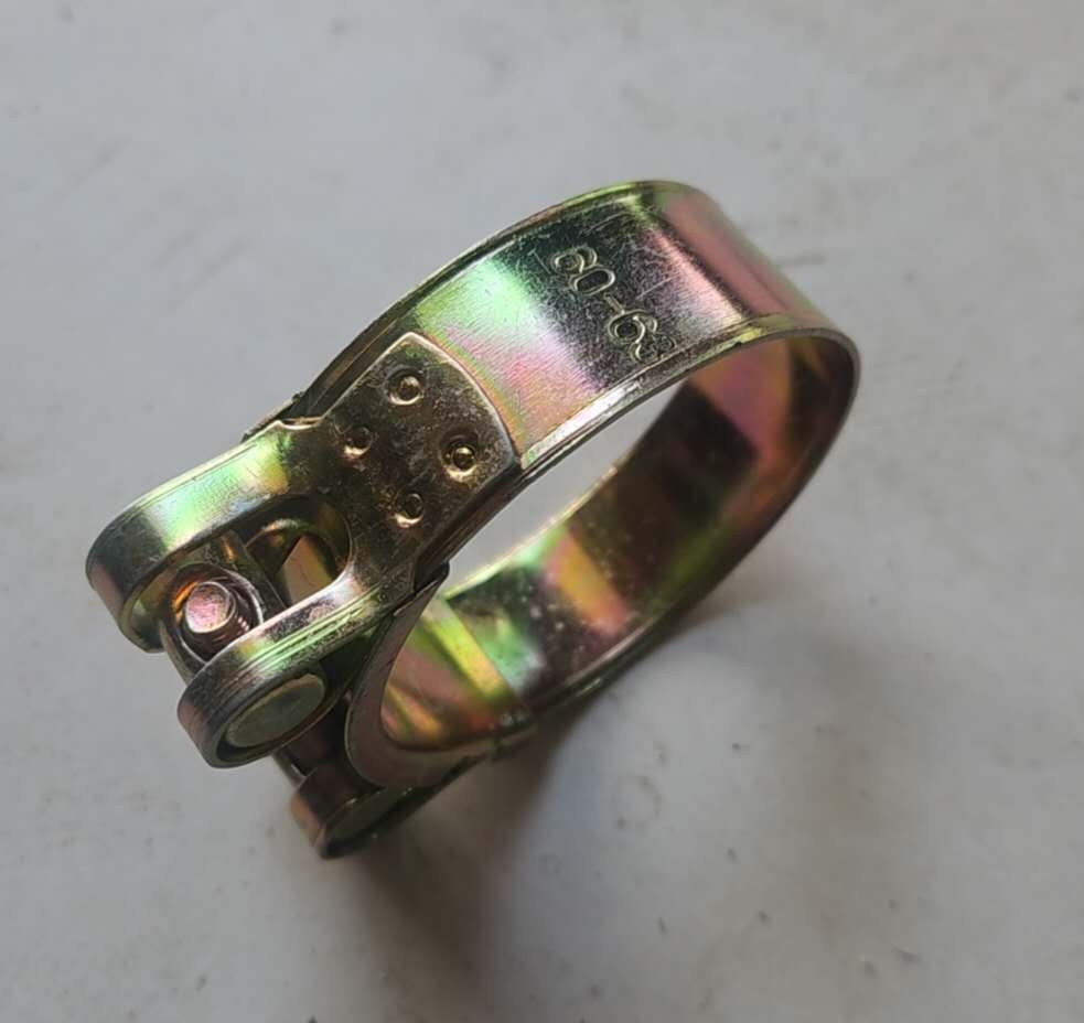 картинка Хомут силовой с болтом 60-63мм лента от магазина Dulan.tj