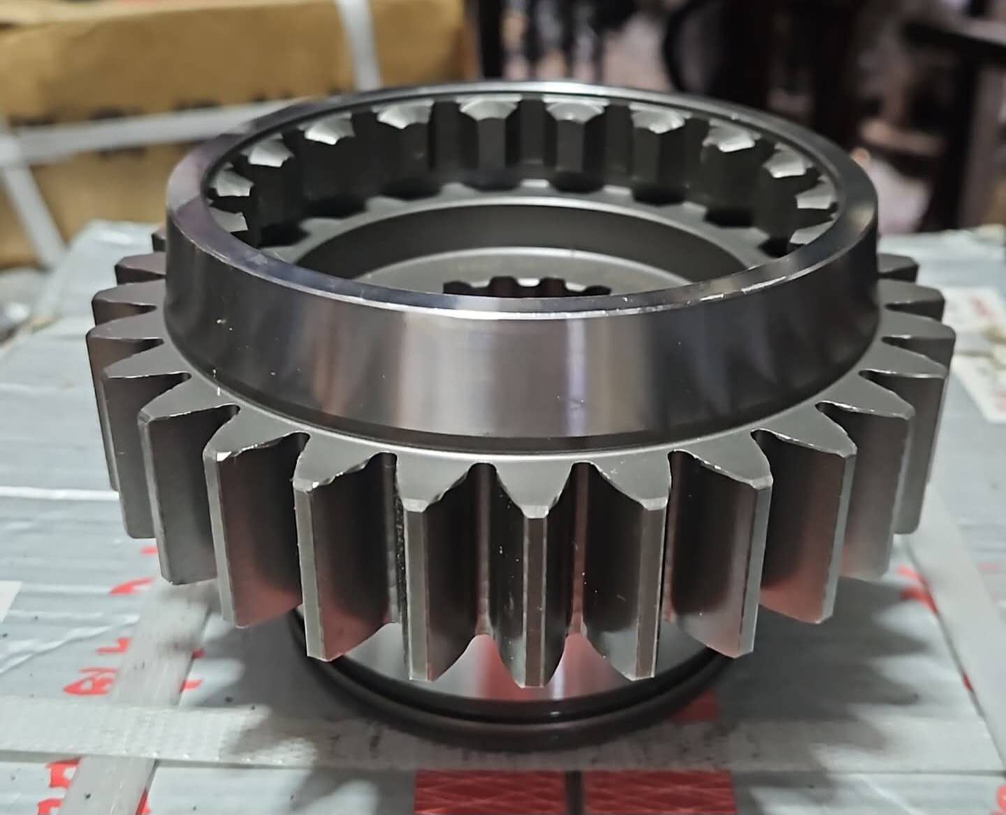 картинка Шестерня демультипликатора ведущая КПП 18869 от магазина Dulan.tj