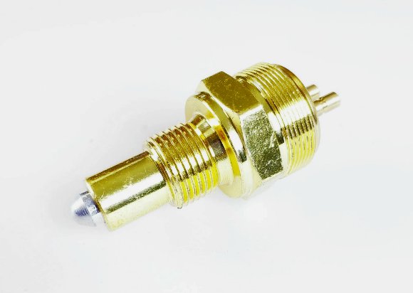 картинка Датчик КПП заднего хода SHACMAN 179100710068-1, WG2209280003 от магазина Dulan.tj