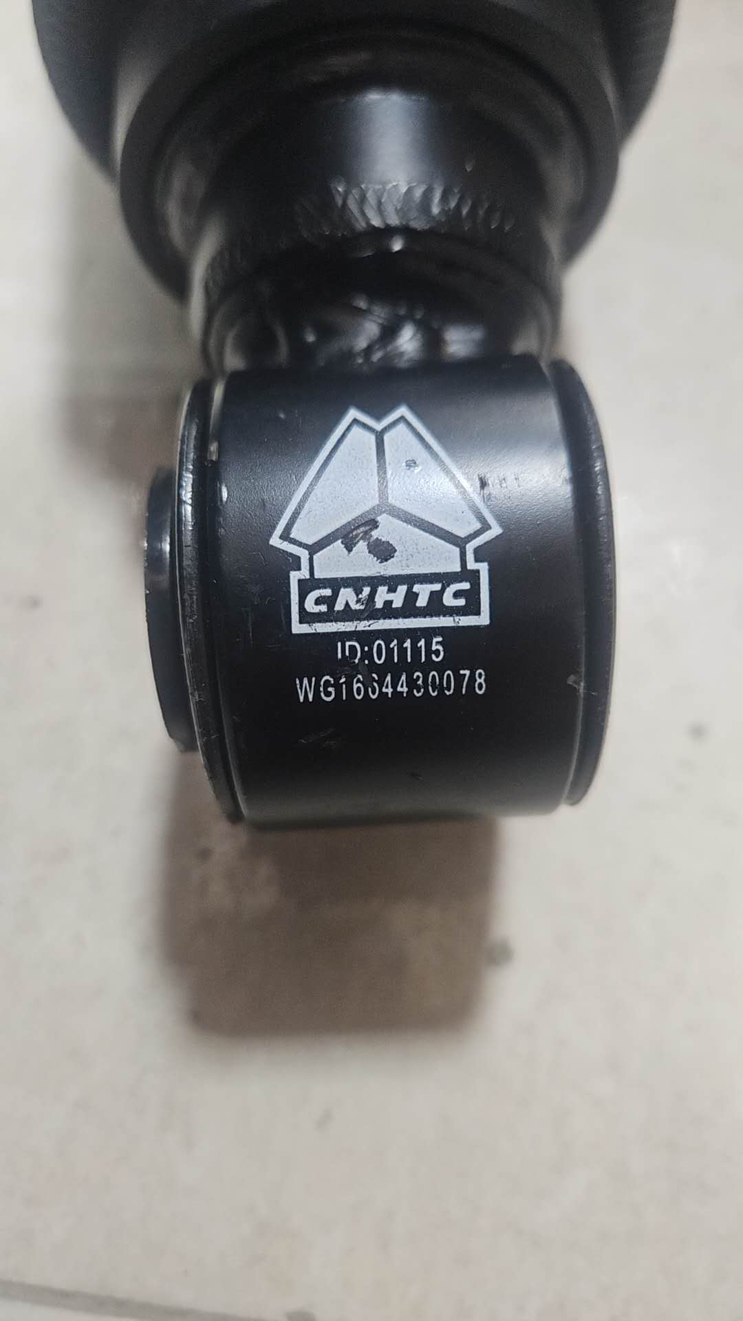 картинка Амортизатор кабины передний пневматический HOWO A7 WG1664430078 от магазина Dulan.tj